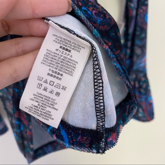 NWT WE THE FREE Black Multicolour Paisley L’amour Velour Top - Picture 6 of 15